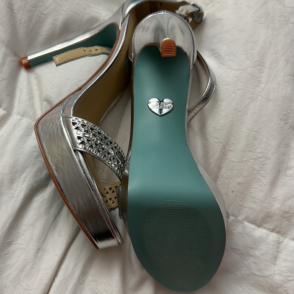 Betsey Johnson Heels - Picture 4 of 5